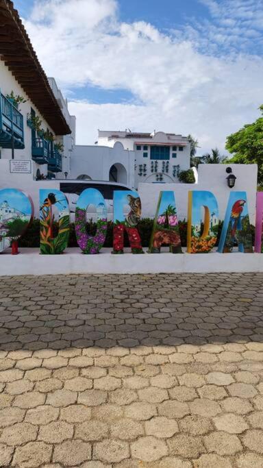 41, Aldea Doradal Santorini Colombiano