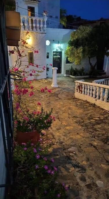 41, Aldea Doradal Santorini Colombiano Puerto Triunfo